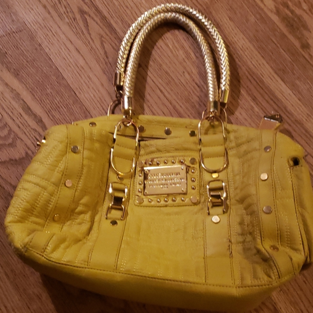 Purse. Lime green